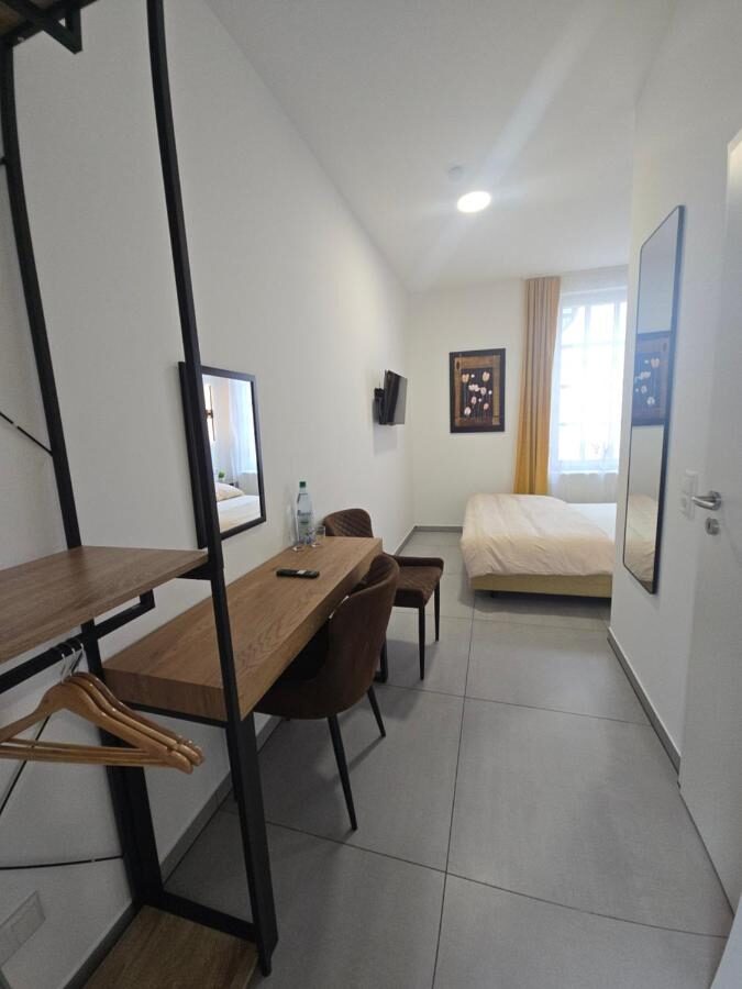 Arbeitsplatz im Zimmer – Business Hotel Verden, Gap City Hotel